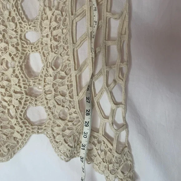 For Love And Lemons women’s coverup sizeXS crochet cold-shoulder - Picture 3 of 9